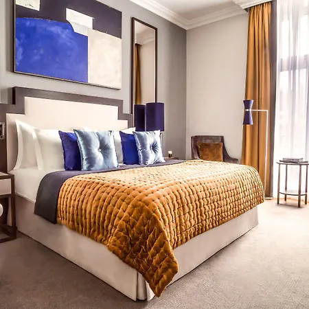 Hotel Corinthia
