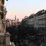 Corinthia Otel