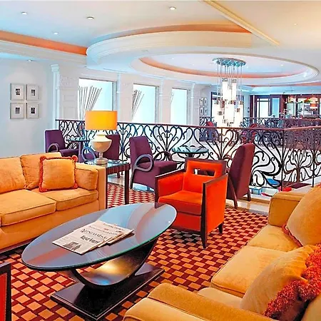 Corinthia 酒店 5*