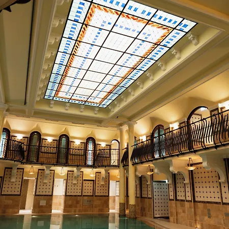 Corinthia 5*