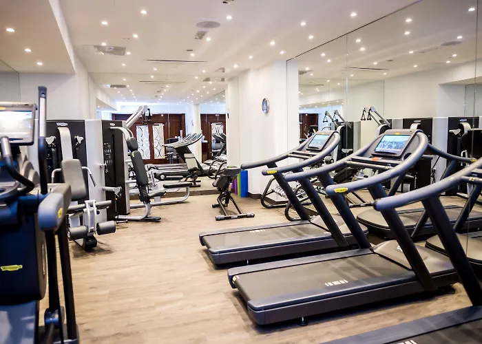 Ξενοδοχείο Corinthia 5*