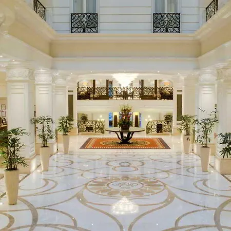 Corinthia Hotel 5*