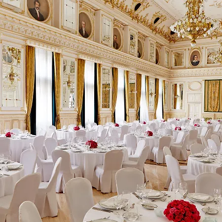 Corinthia 5*