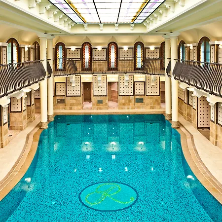 Hotel Corinthia