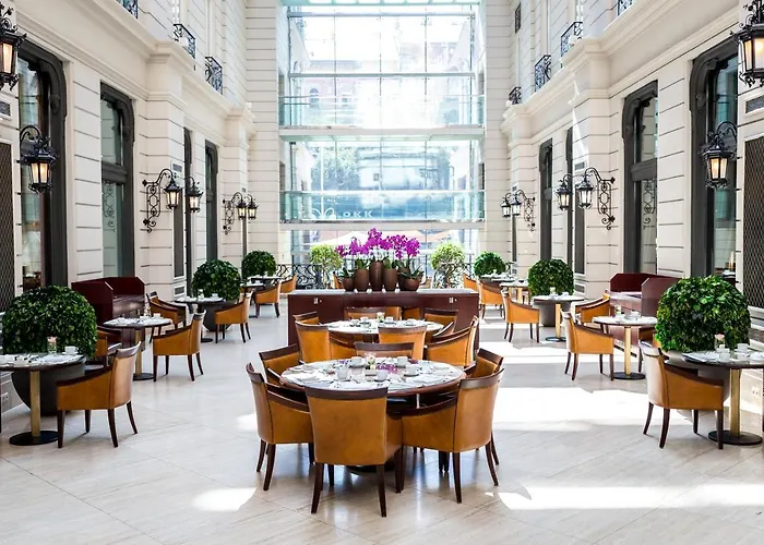 Ξενοδοχείο Corinthia 5*