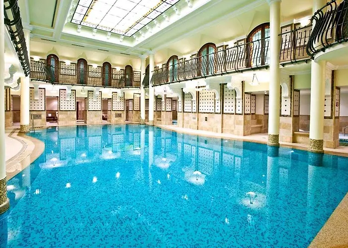 Corinthia Ξενοδοχείο 5*